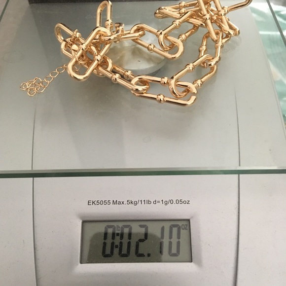 TRENDY GOLD TONE CHOCKER GEOMETRIC STYLE CHAIN - Picture 6 of 7